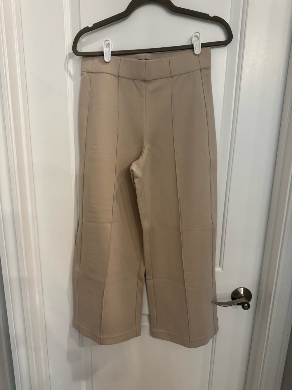 Wide Leg Crop Trousers in Neutral Beige
